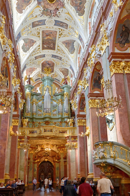17 - The ornate interior of the Basilica of the Holy Cross and the Nativity of the Virgin Mary at the Jasna Góra Monastery in Częstochowa